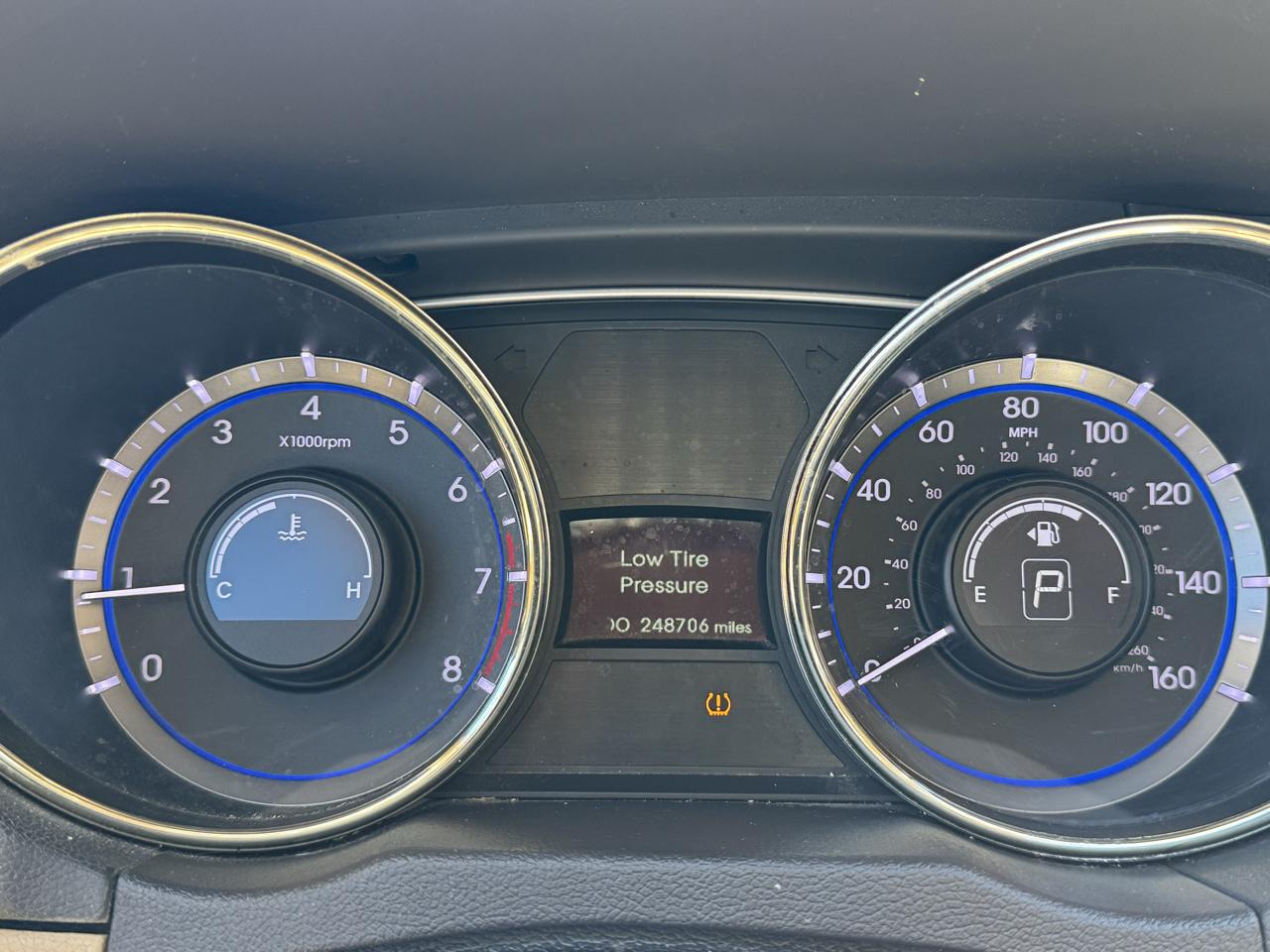 Hyundai Sonata photo 13