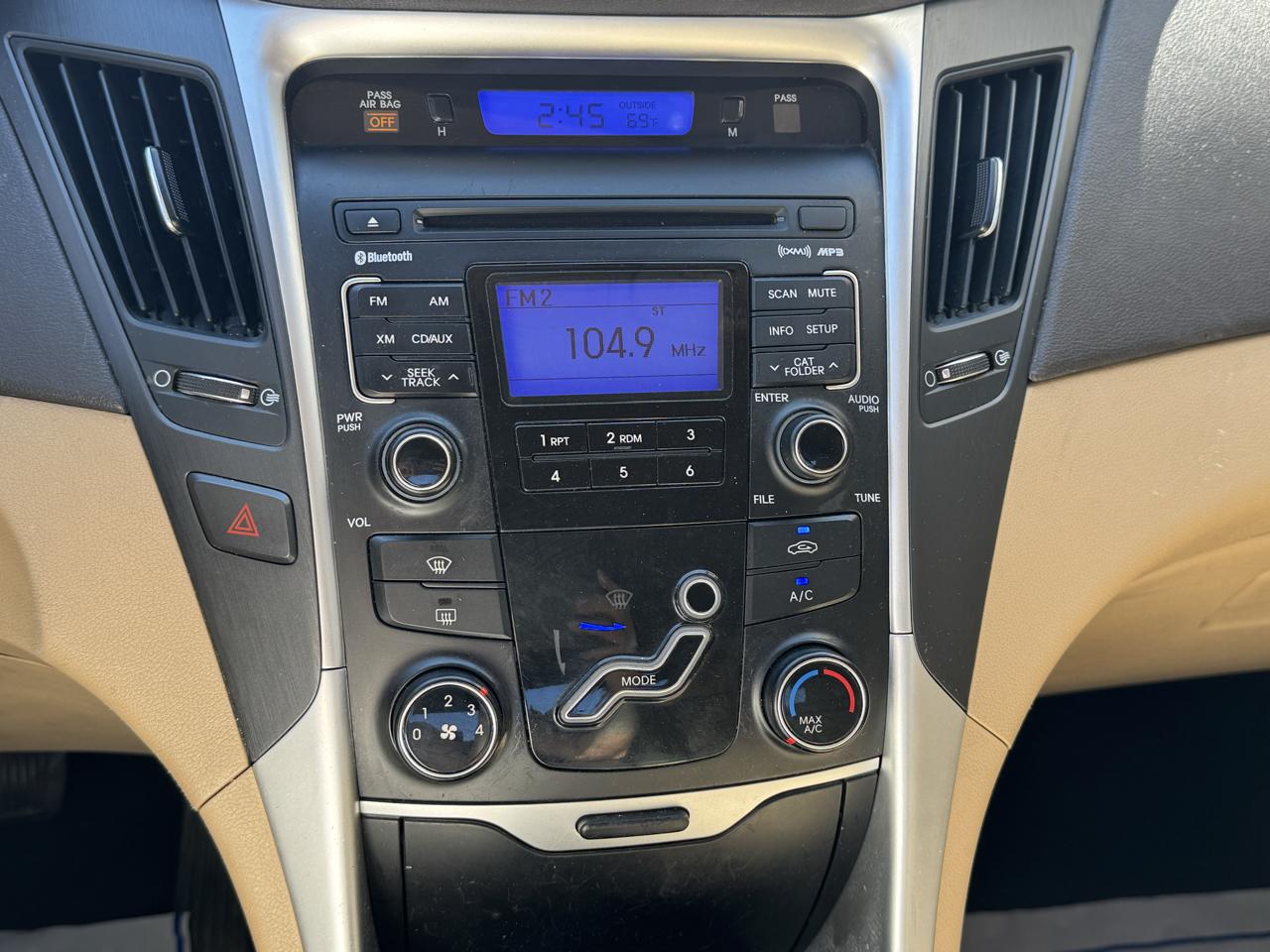 Hyundai Sonata photo 14