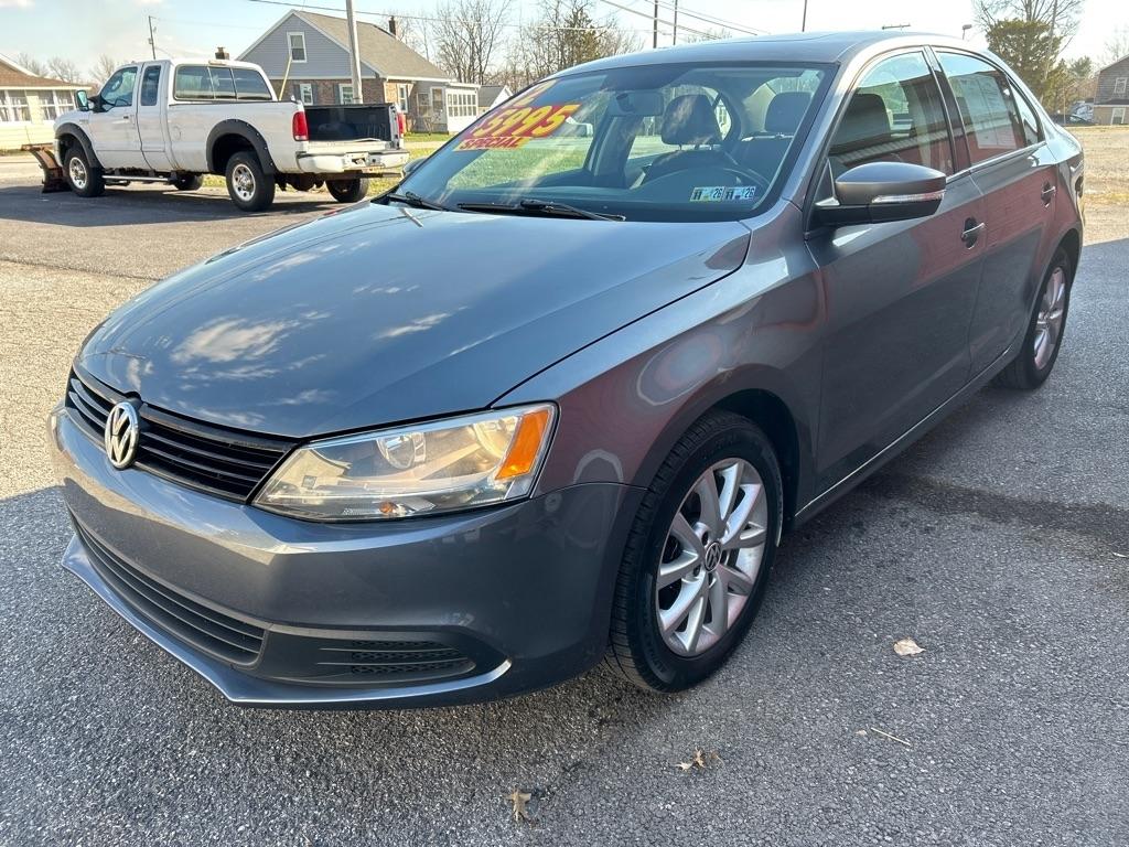 Volkswagen Jetta  2012
