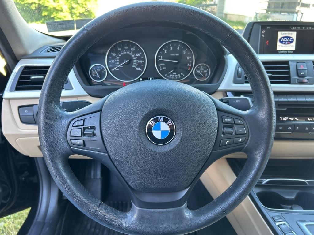 BMW 3-Series  2018