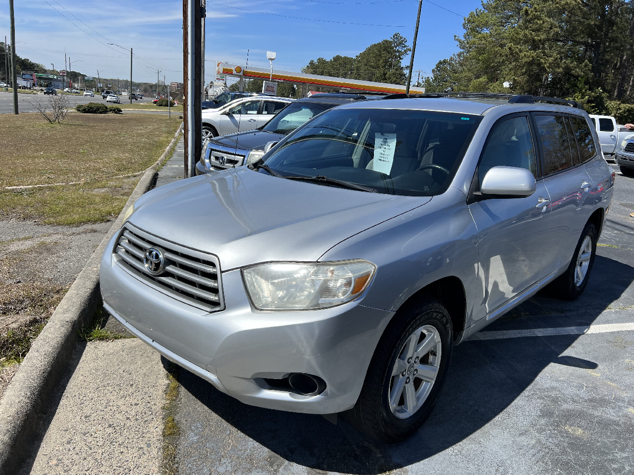 Used 2009 Toyota Highlander Base 2WD for Sale in Rockingham NC 28379