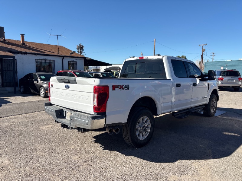 Ford F-250 SD XLT Crew Cab 4WD 2020 Ford F-250 SD XLT Crew Cab 4WD 2020