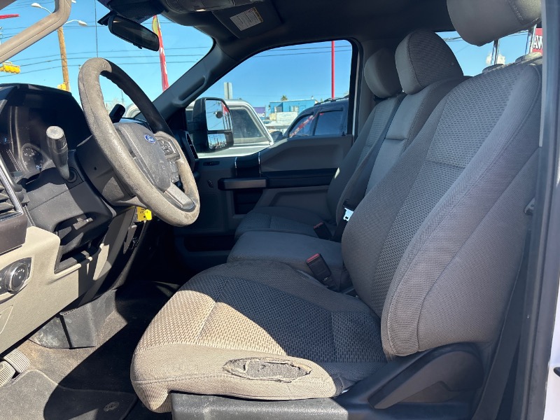 Ford F-250 SD XLT Crew Cab 4WD 2020 Ford F-250 SD XLT Crew Cab 4WD 2020