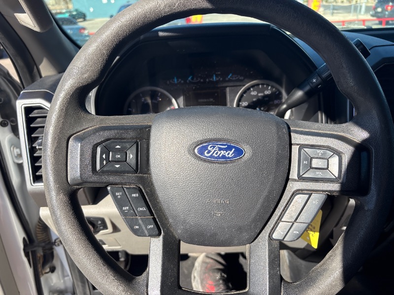 Ford F-250 SD XLT Crew Cab 4WD 2020 Ford F-250 SD XLT Crew Cab 4WD 2020
