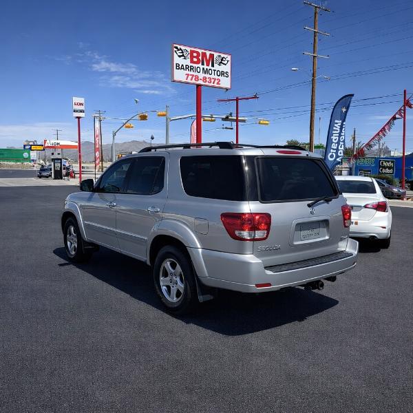 Toyota Sequoia SR5 2WD 2007