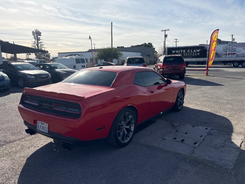 Dodge Challenger GT 2022