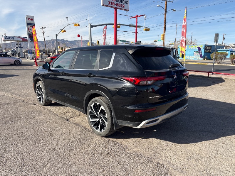 Mitsubishi Outlander SE 4WD 2022