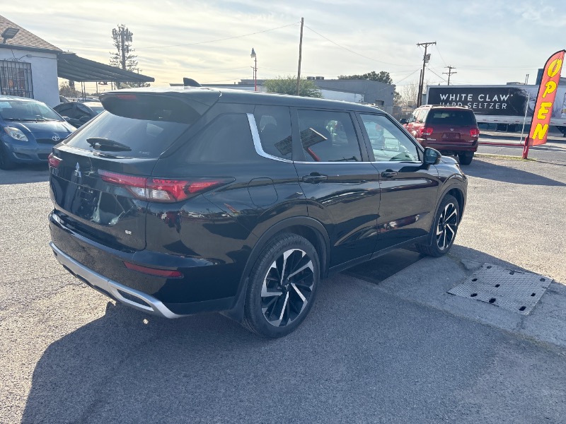 Mitsubishi Outlander SE 4WD 2022