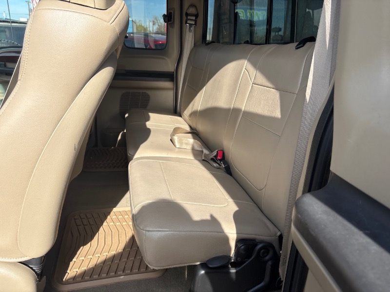 Ford F-250 SD XLT SuperCab Long Bed 4WD 2005