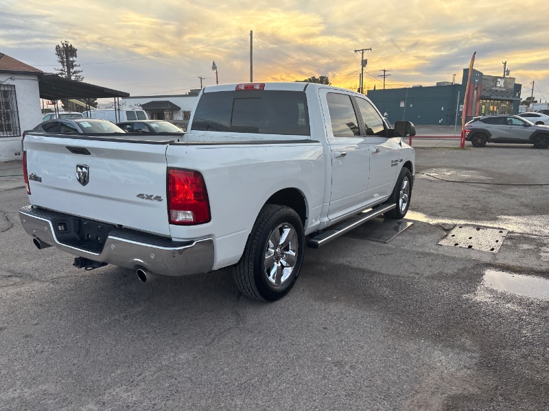 RAM 1500 SLT Crew Cab SWB 4WD 2018