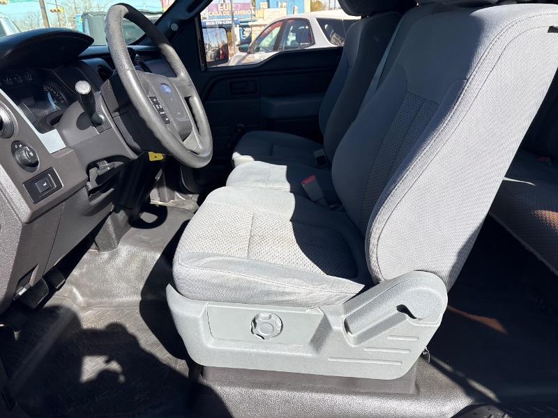 Ford F-150 XL SuperCab 6.5-ft. Bed 2WD 2012