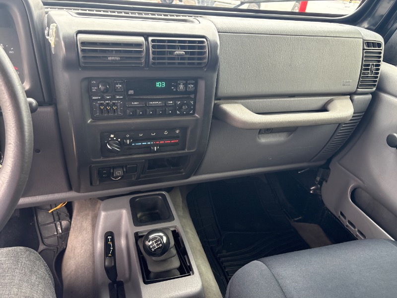 Jeep Wrangler SE 1998