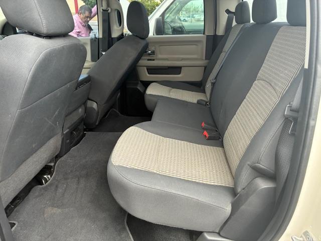 Dodge Ram 1500 SLT Crew Cab 2WD 2009