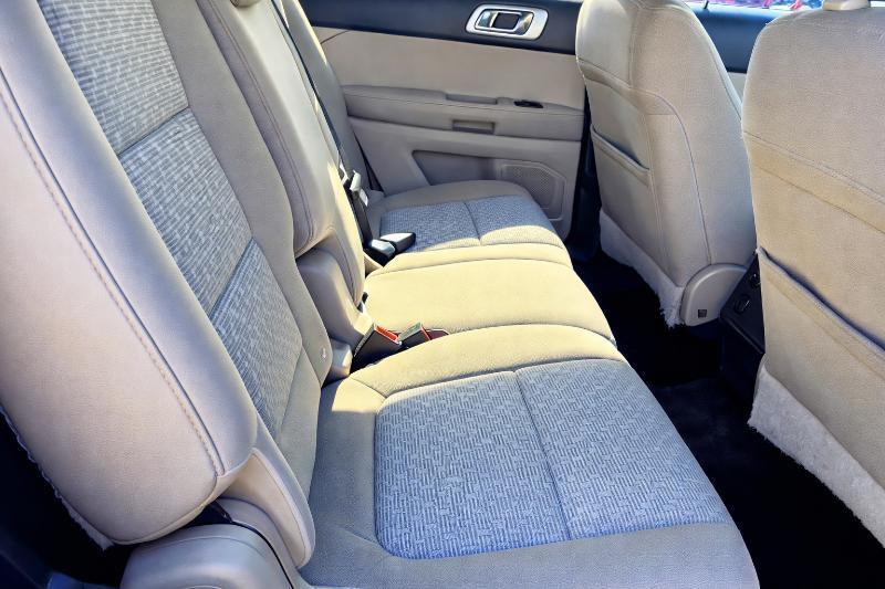 Ford Explorer XLT 4WD 2013