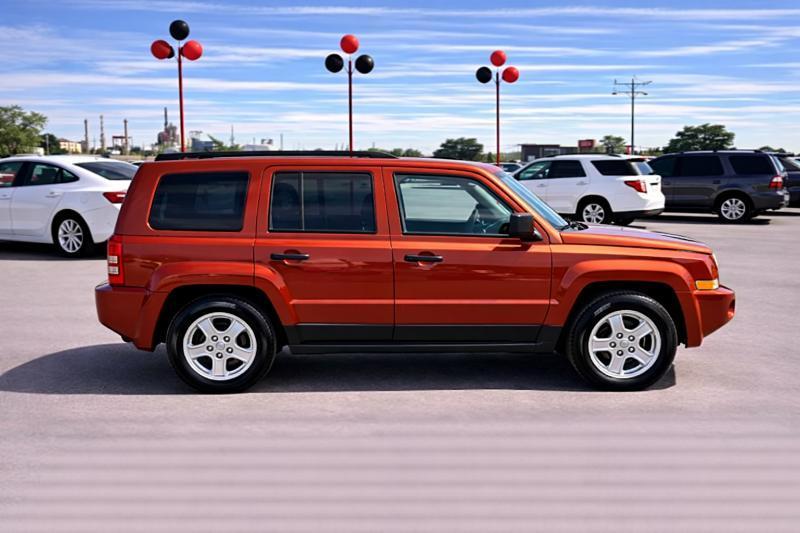 Jeep Patriot Sport 2WD 2008