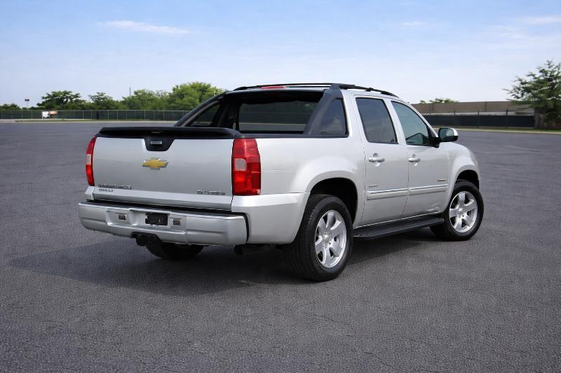 Chevrolet Avalanche LTZ 2WD 2007