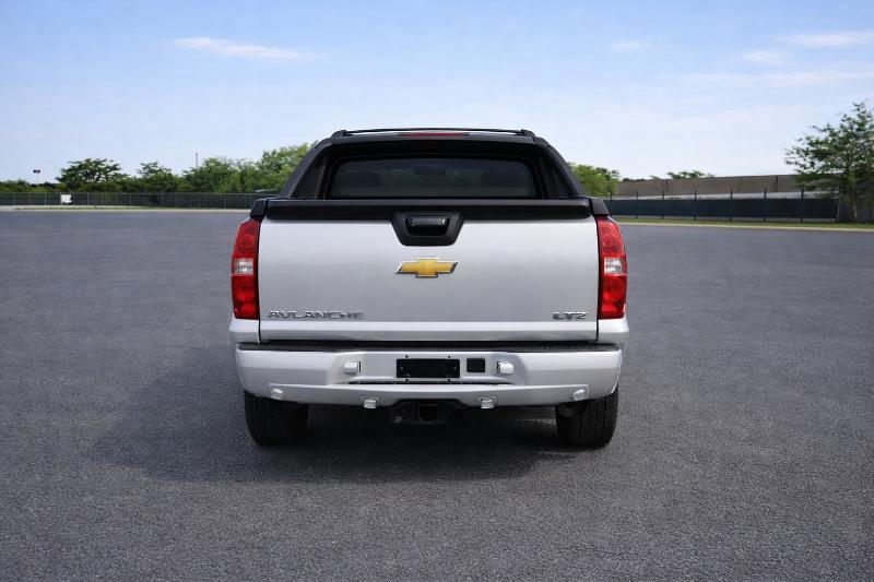 Chevrolet Avalanche LTZ 2WD 2007