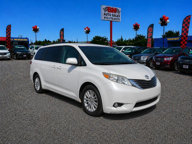 Toyota Sienna XLE FWD 8-Passenger V6 2016