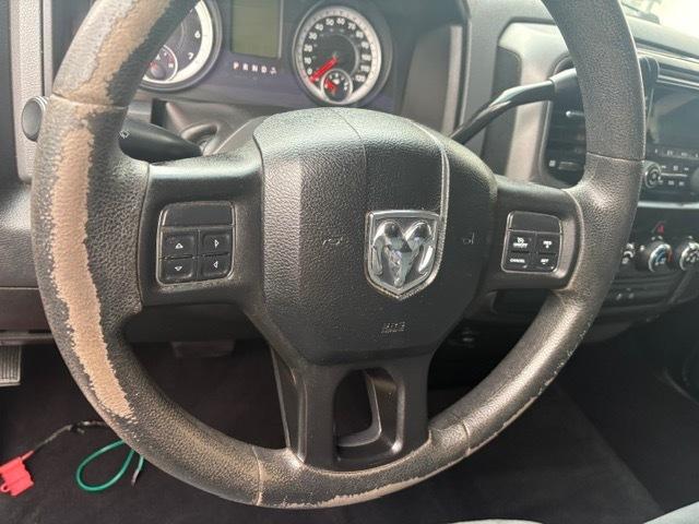RAM 1500 Tradesman Quad Cab 4WD 2013