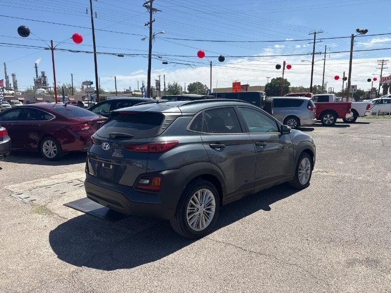 Hyundai Kona SEL 2021