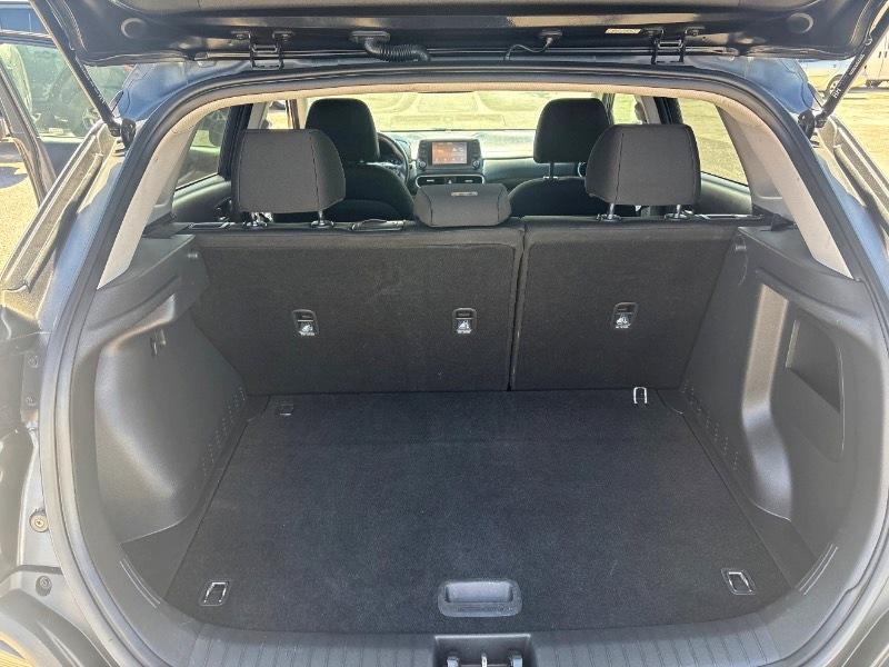 Hyundai Kona SEL 2021