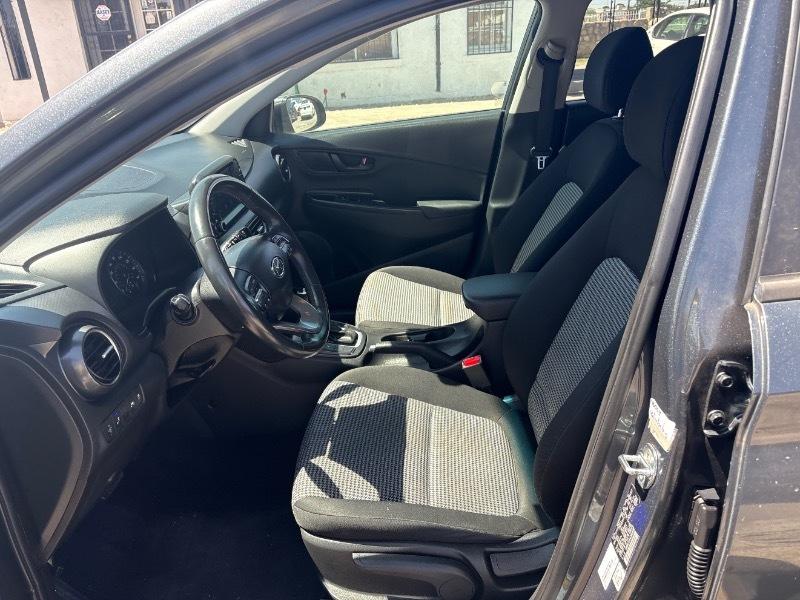 Hyundai Kona SEL 2021
