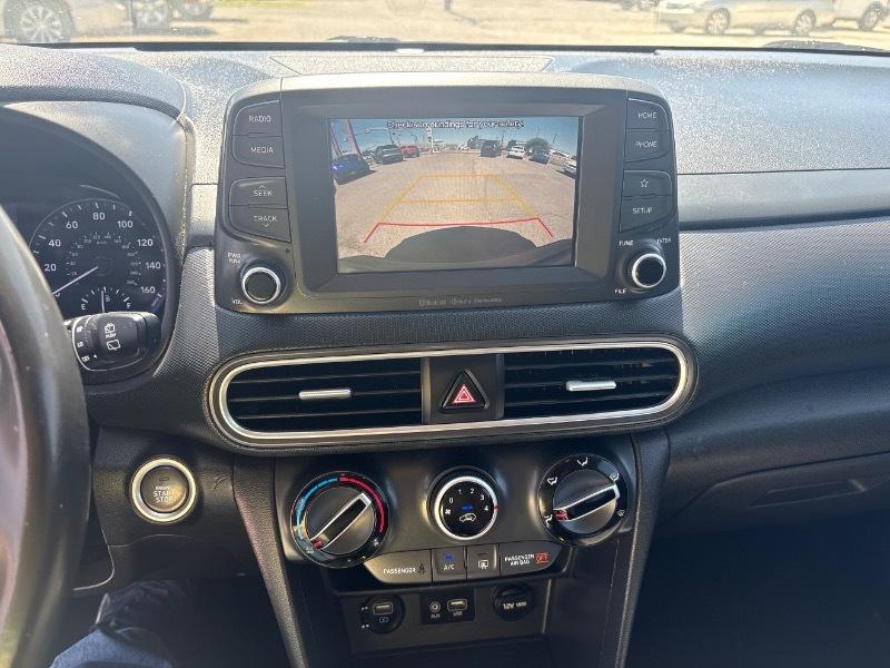 Hyundai Kona SEL 2021