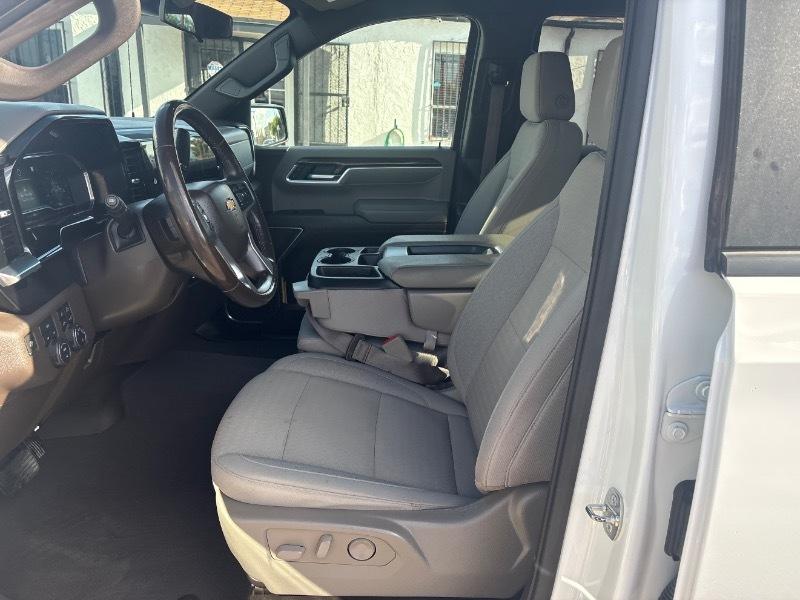 Chevrolet Silverado 1500 LT Crew Cab 4WD 2022