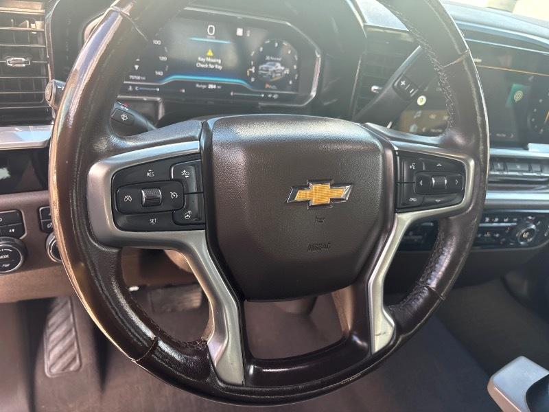 Chevrolet Silverado 1500 LT Crew Cab 4WD 2022