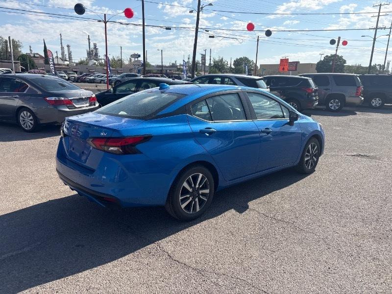 Nissan Versa SV 2024