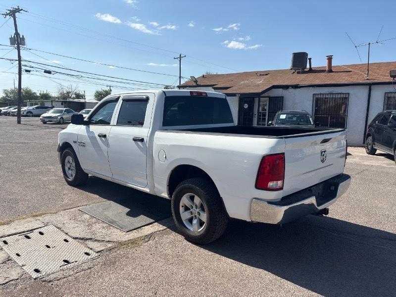 RAM 1500 Tradesman Crew Cab SWB 4WD 2015