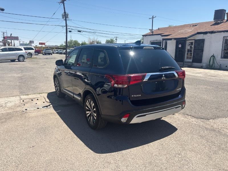 Mitsubishi Outlander SE 2WD 2019