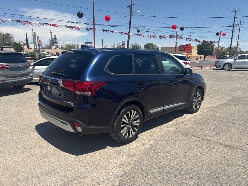 Mitsubishi Outlander SE 2WD 2019
