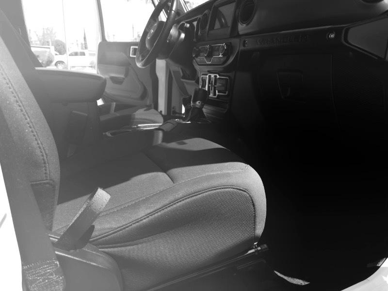 Jeep Wrangler Unlimited Sport 2021