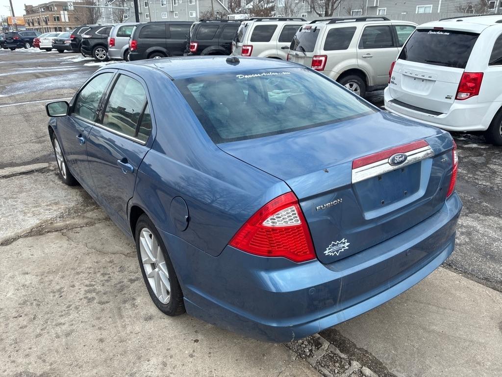 Ford Fusion  2010