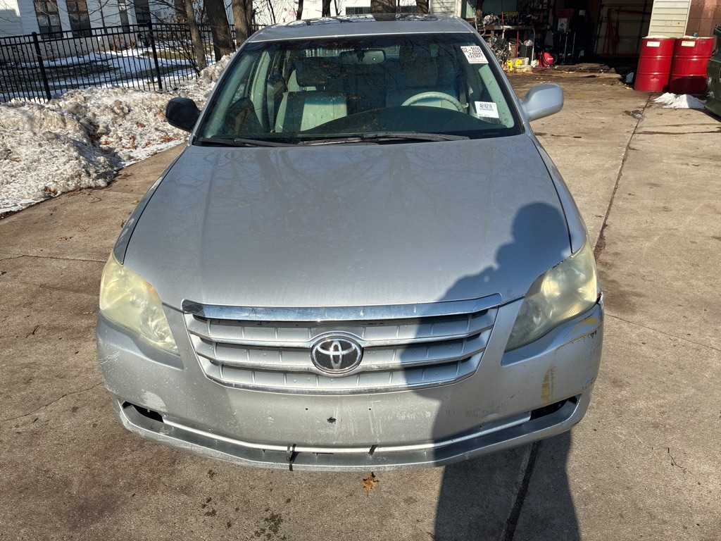 Toyota Avalon  2006