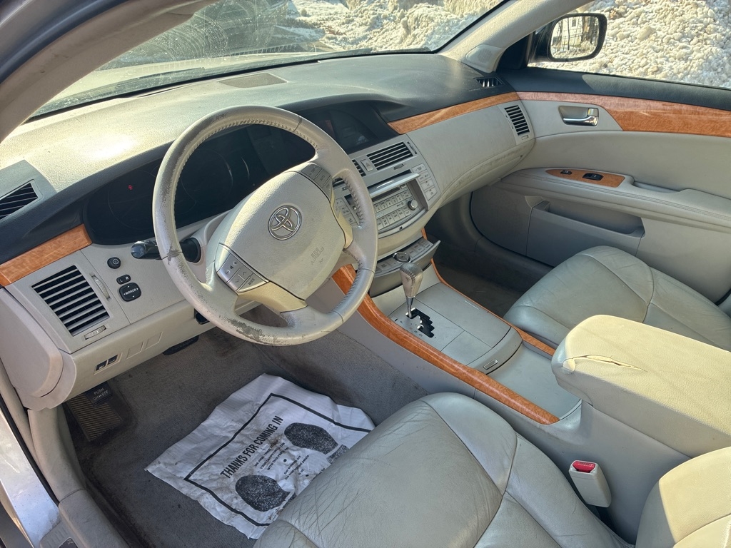 Toyota Avalon  2006