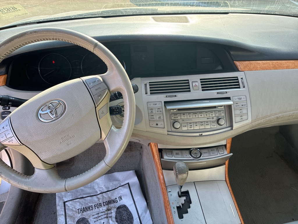 Toyota Avalon  2006