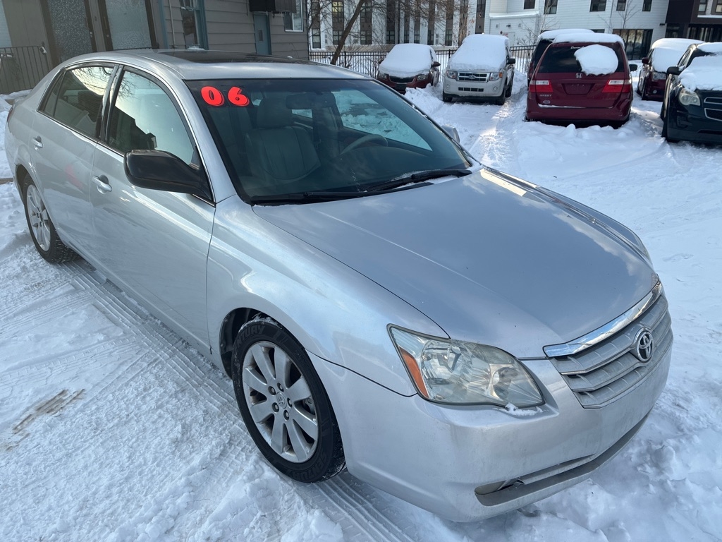 Toyota Avalon  2006