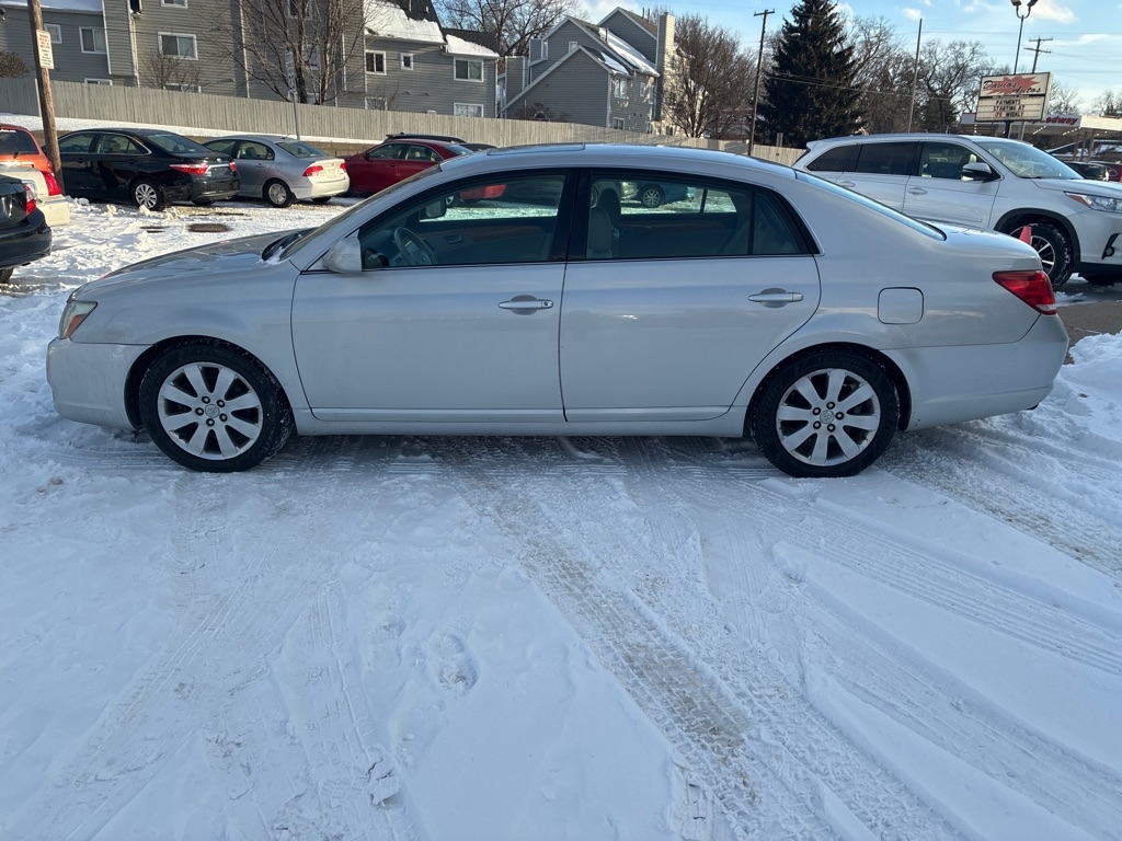 Toyota Avalon  2006