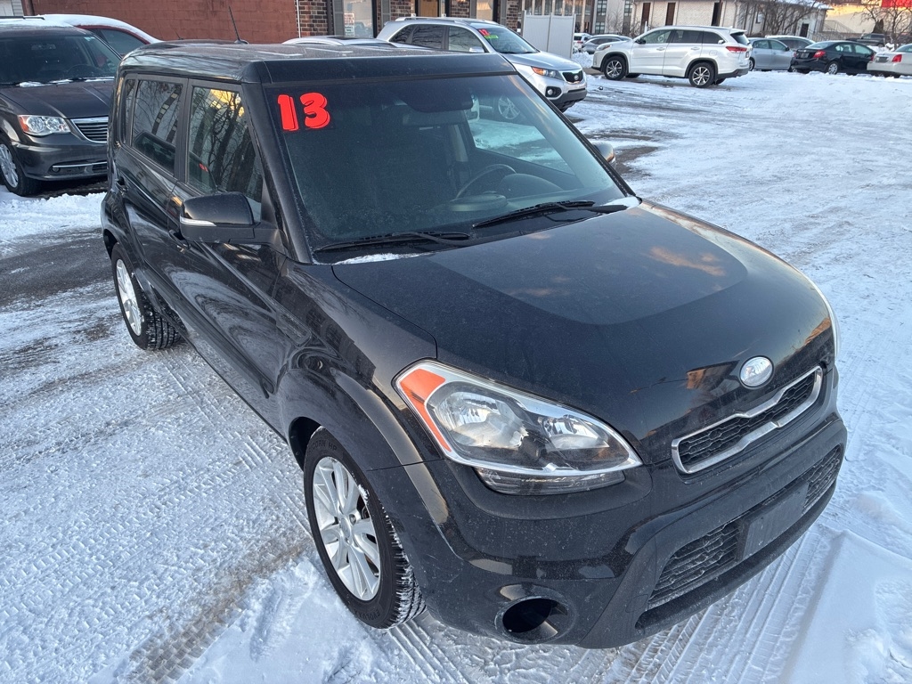 2013 Kia Soul +