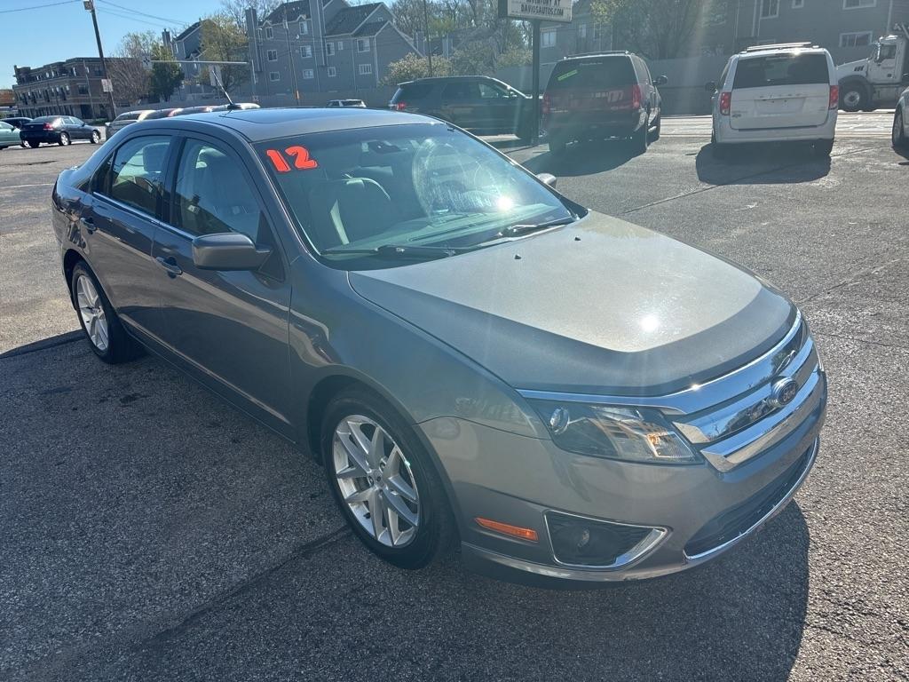 Ford Fusion  2012