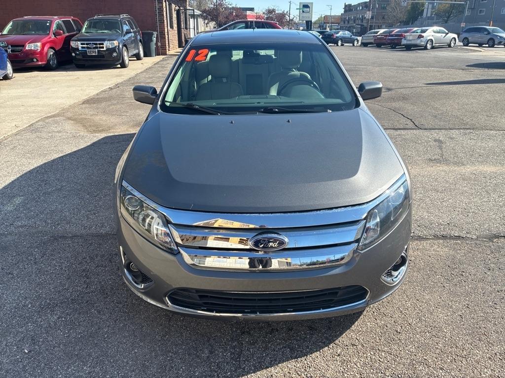 Ford Fusion  2012