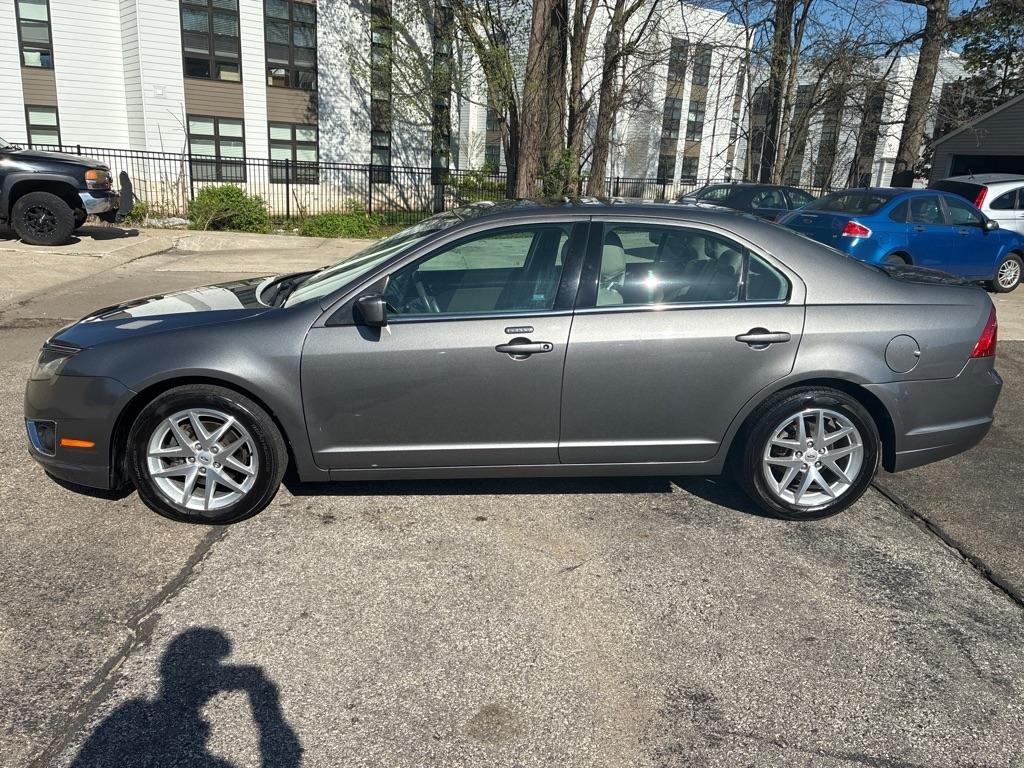 Ford Fusion  2012