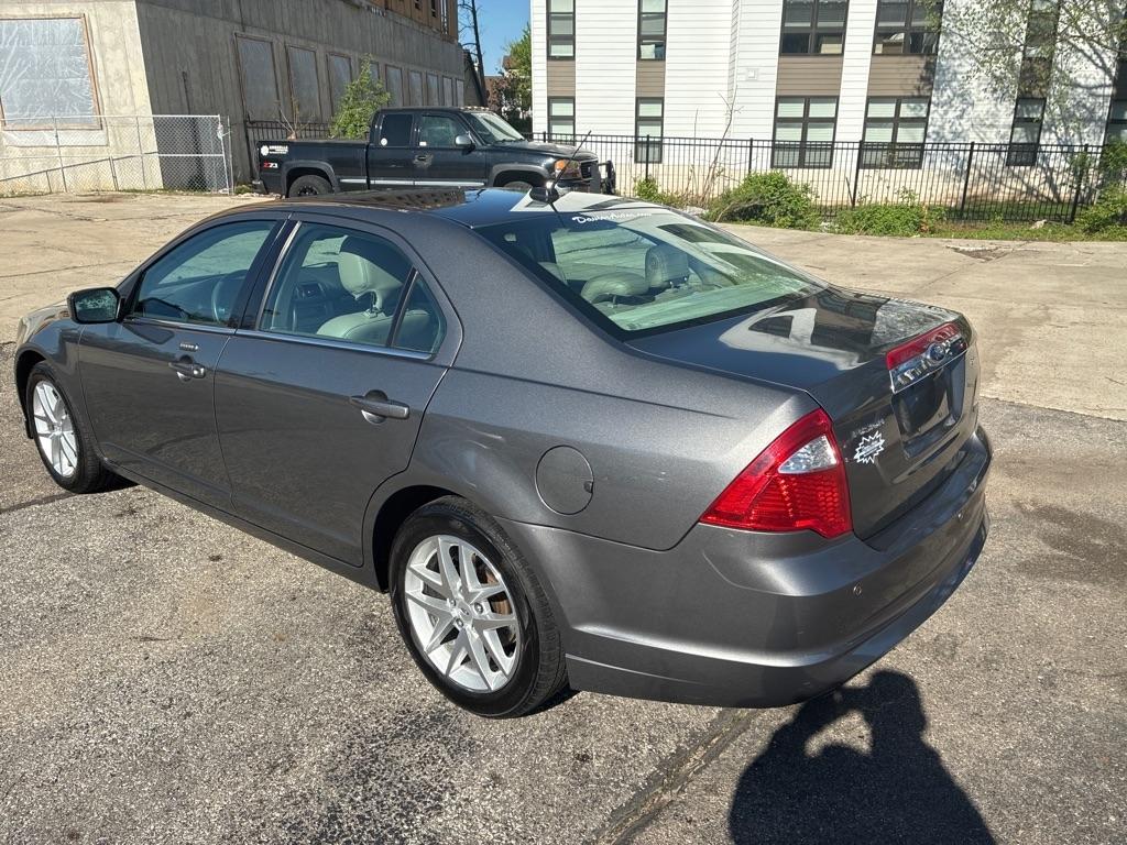Ford Fusion  2012