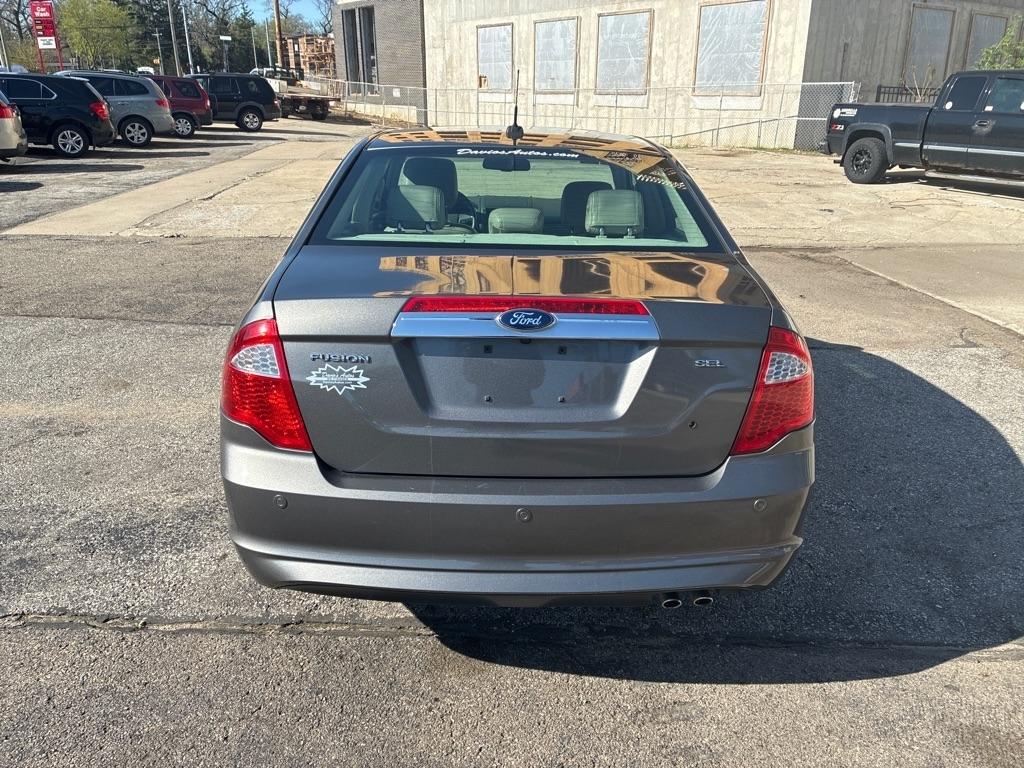 Ford Fusion  2012