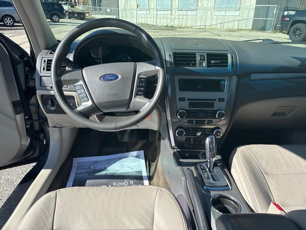 Ford Fusion  2012