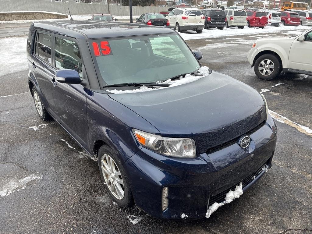 Scion xB  2015