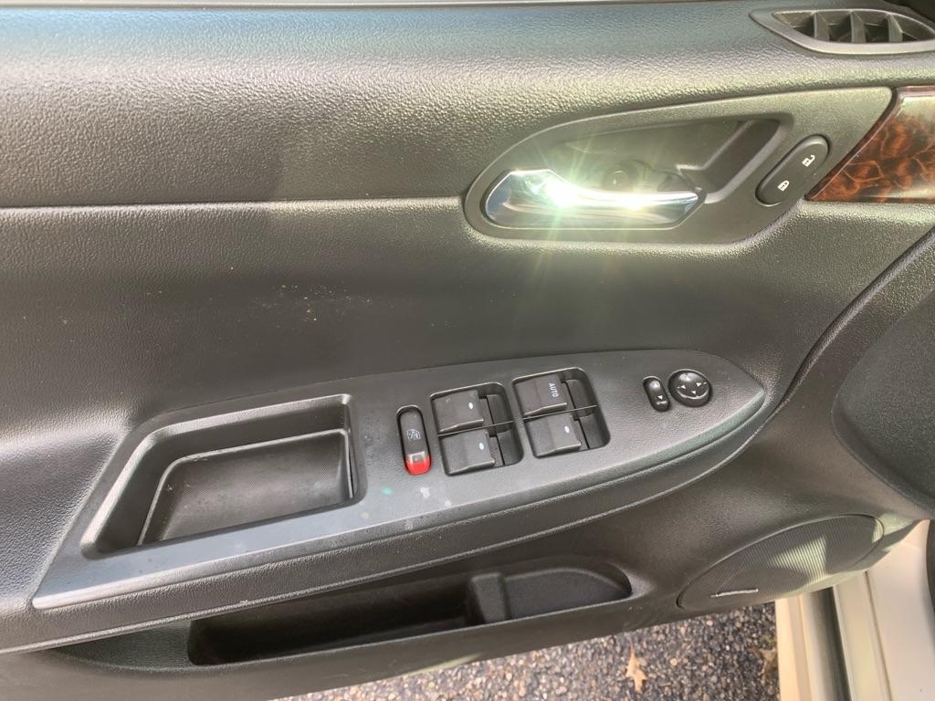 Chevrolet Impala  2012