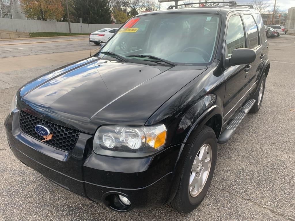 Ford Escape  2007